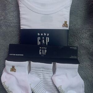 New GAP Baby White Socks and Onesie Set